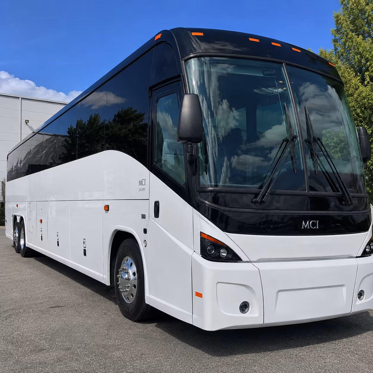 bus rental options for huntsville trips