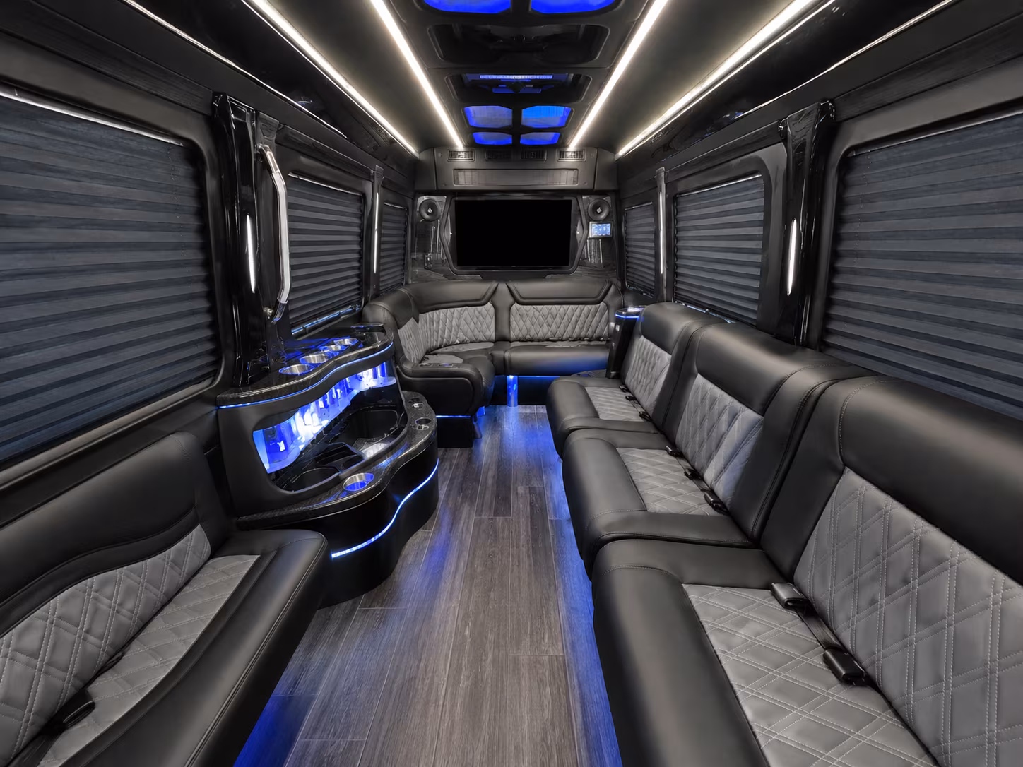 huntsville 40 passenger party bus