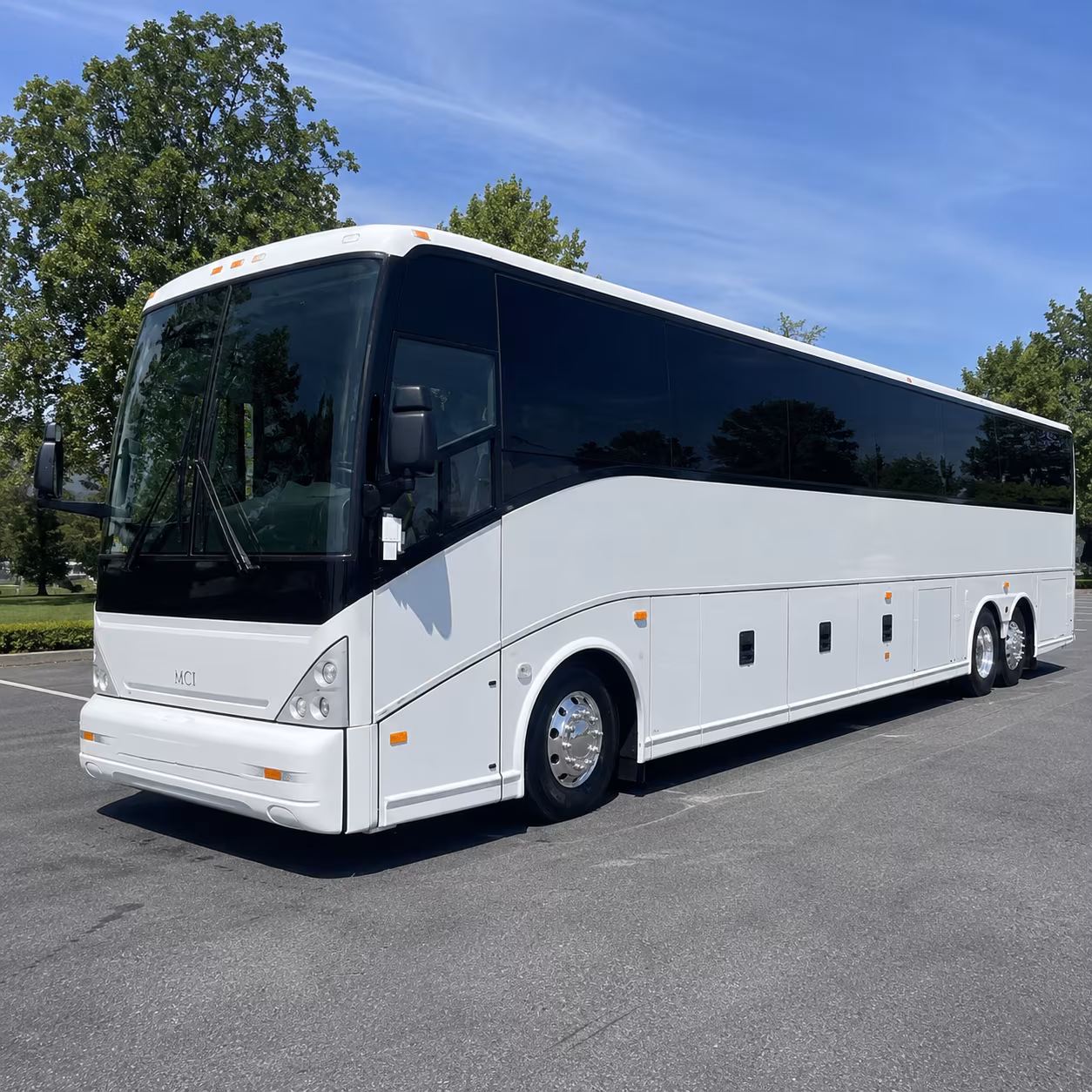 huntsvillecharterbusservices com can handle transportation for uah chargers games and youth sports tournaments