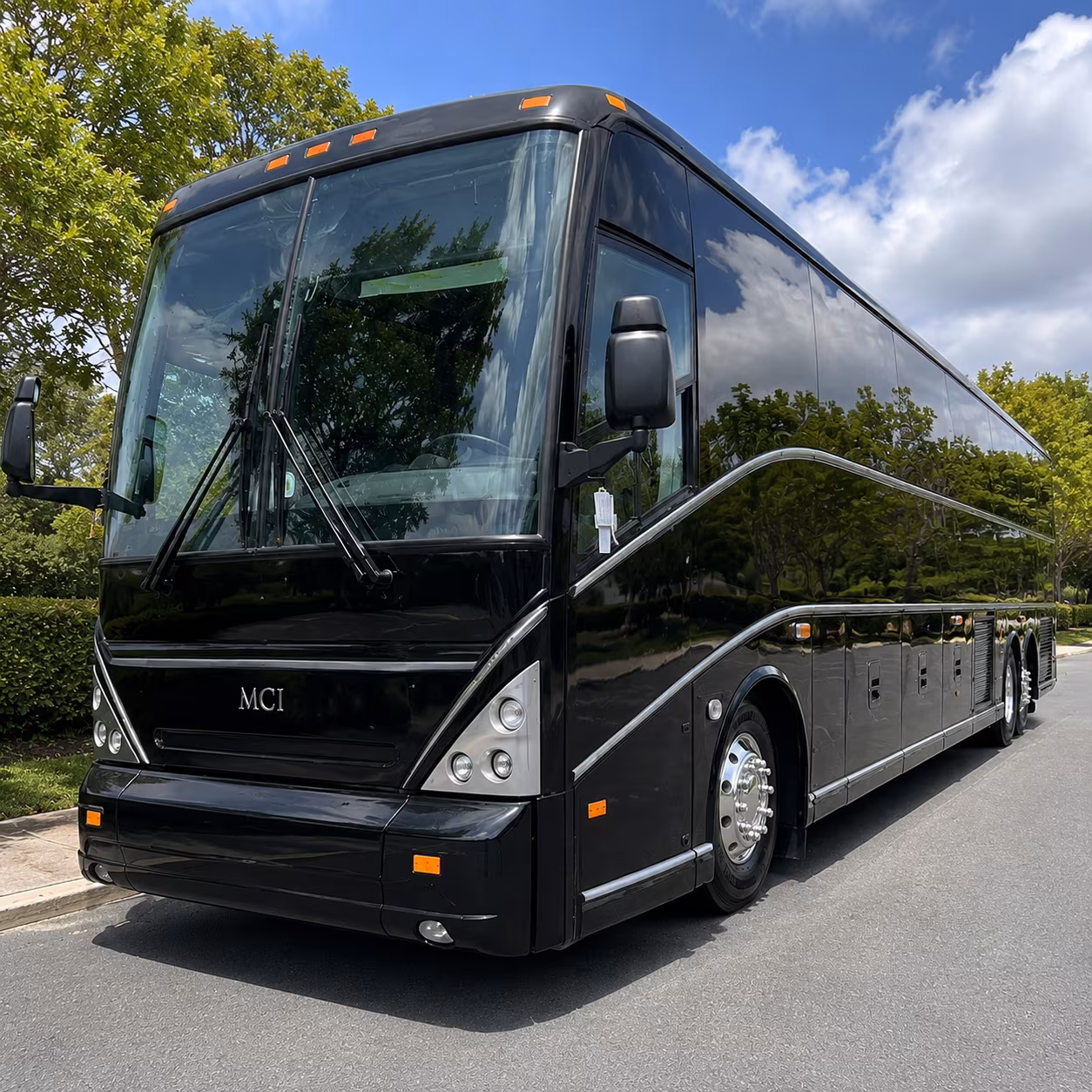 huntsvillecharterbusservices com makes getting to orion amphitheater concerts easy