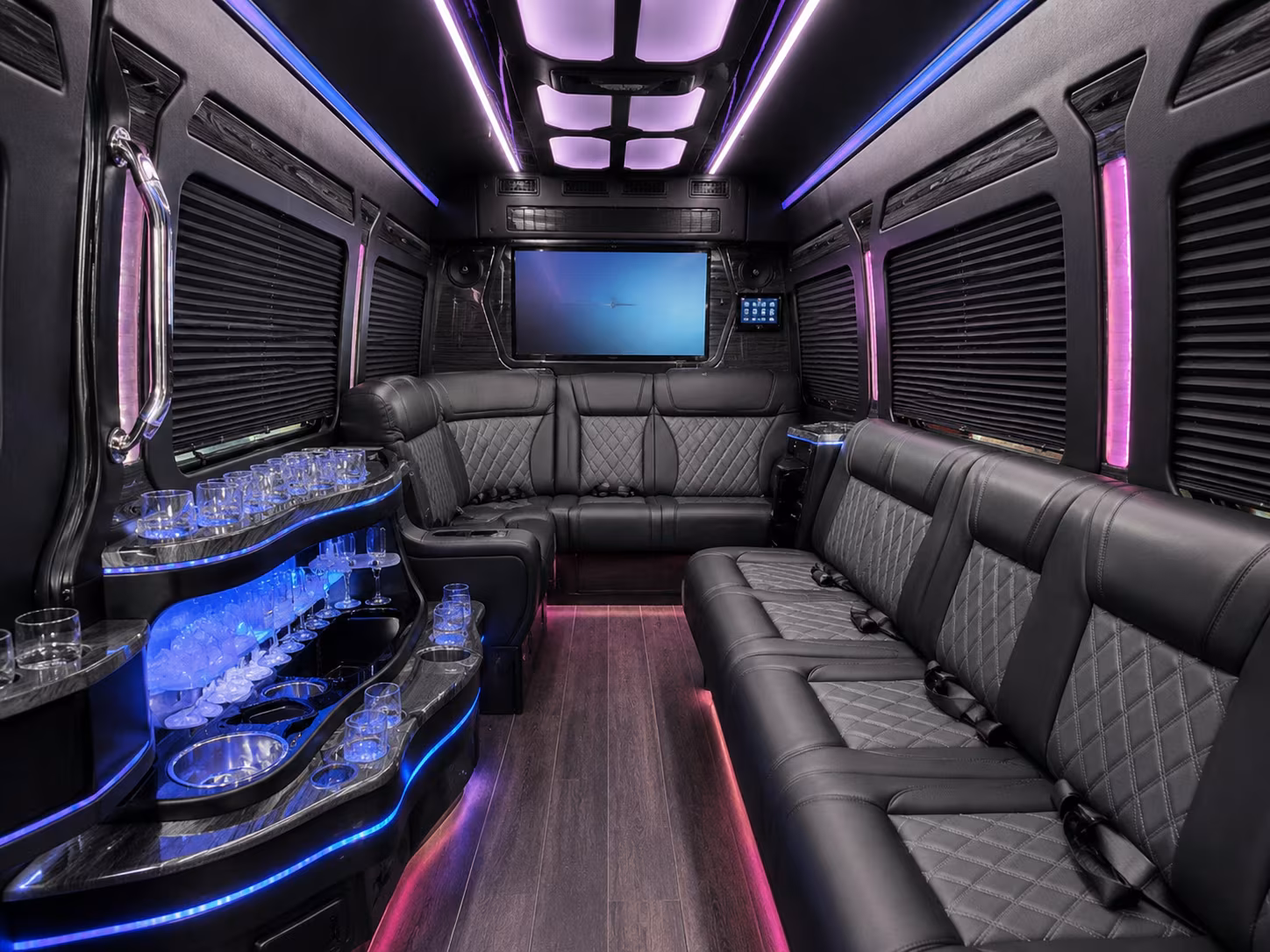 senior ministry shuttle buses and ada accessible transportation in huntsville
