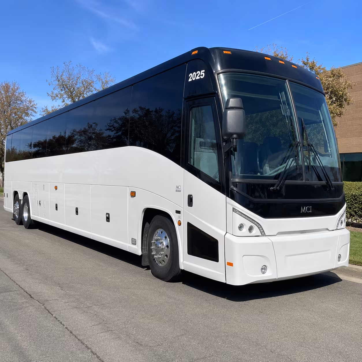 von braun center concert shuttle buses in downtown huntsville